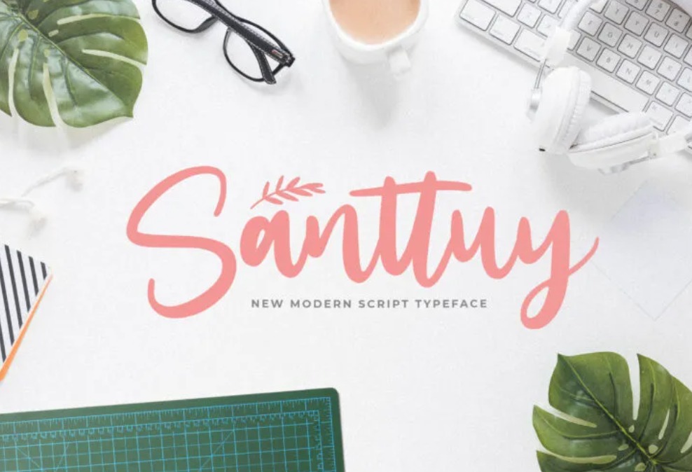 Santuy New Modern Script Typeface